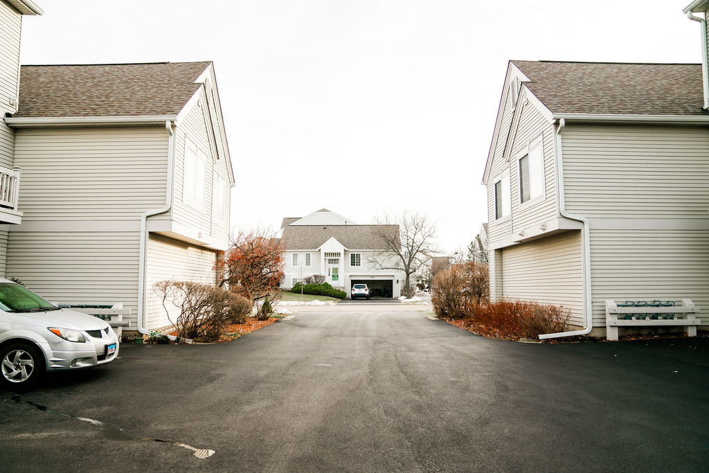 3389 Ravinia Circle Aurora IL 60504