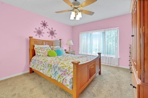635 Perrie Drive Elk Grove Village IL 60007
