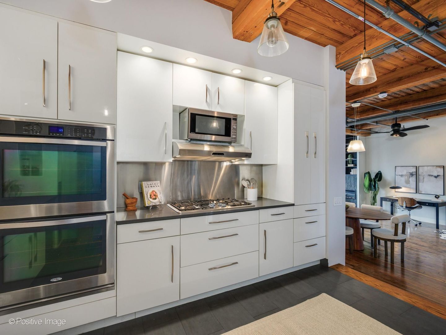 411 South Sangamon Street Chicago IL 60607