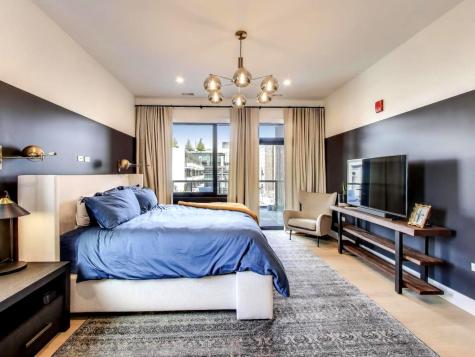 6 North Carpenter Street Chicago IL 60607