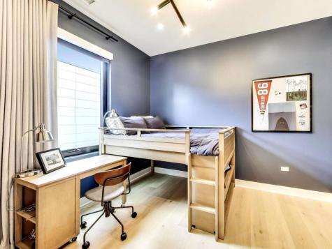 6 North Carpenter Street Chicago IL 60607
