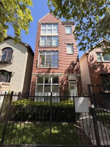1632 West Erie Street Chicago IL 60622