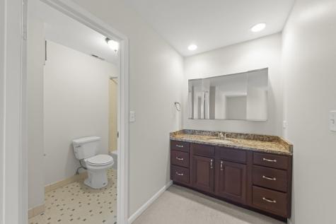 2201 South Grace Street Lombard IL 60148