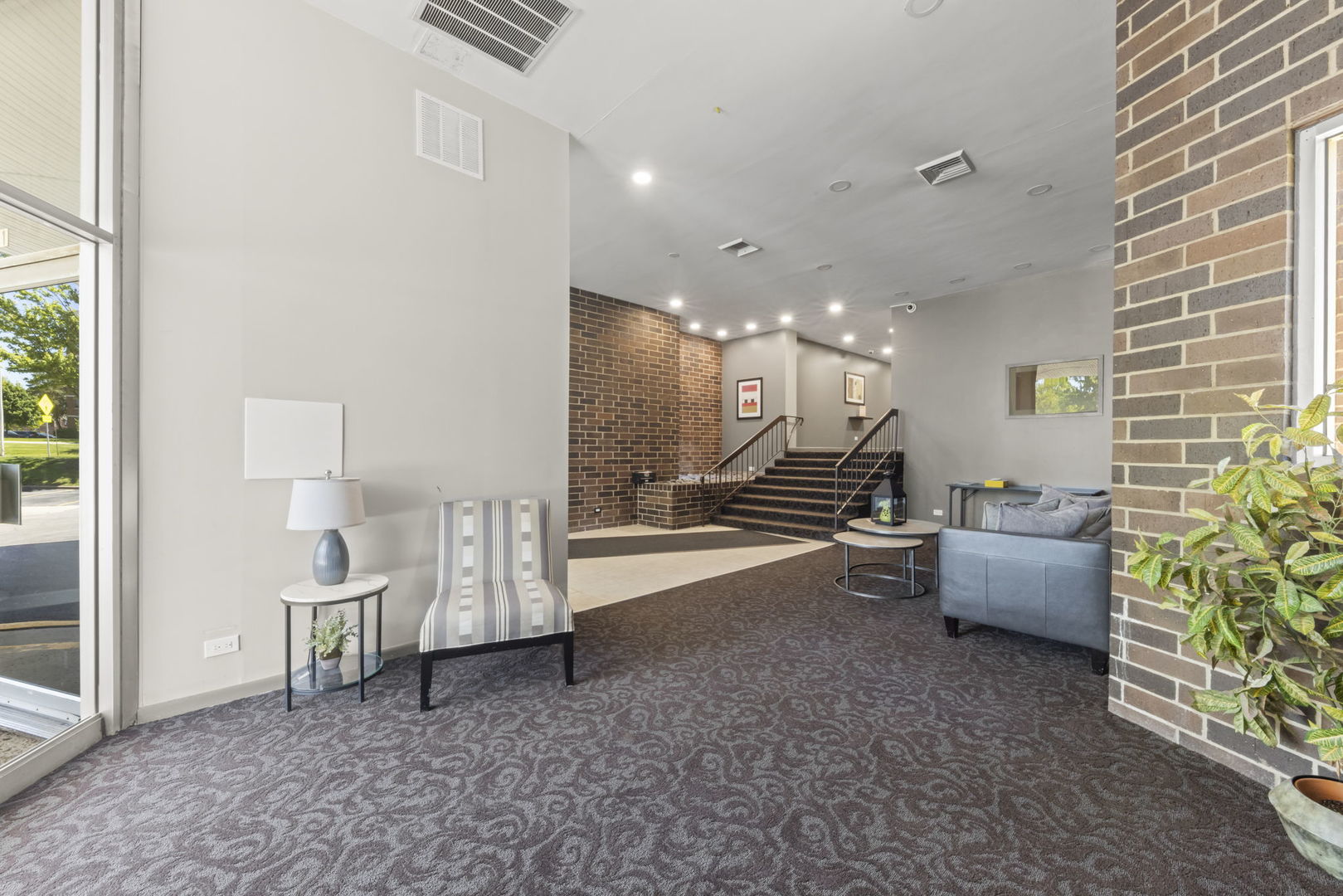 2201 South Grace Street Lombard IL 60148