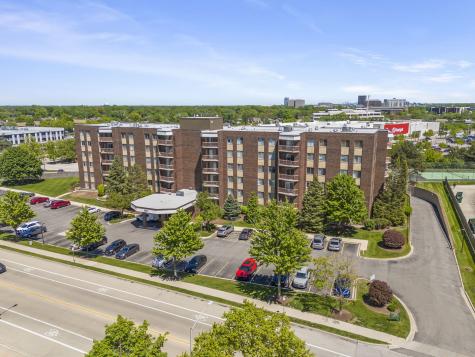 2201 South Grace Street Lombard IL 60148