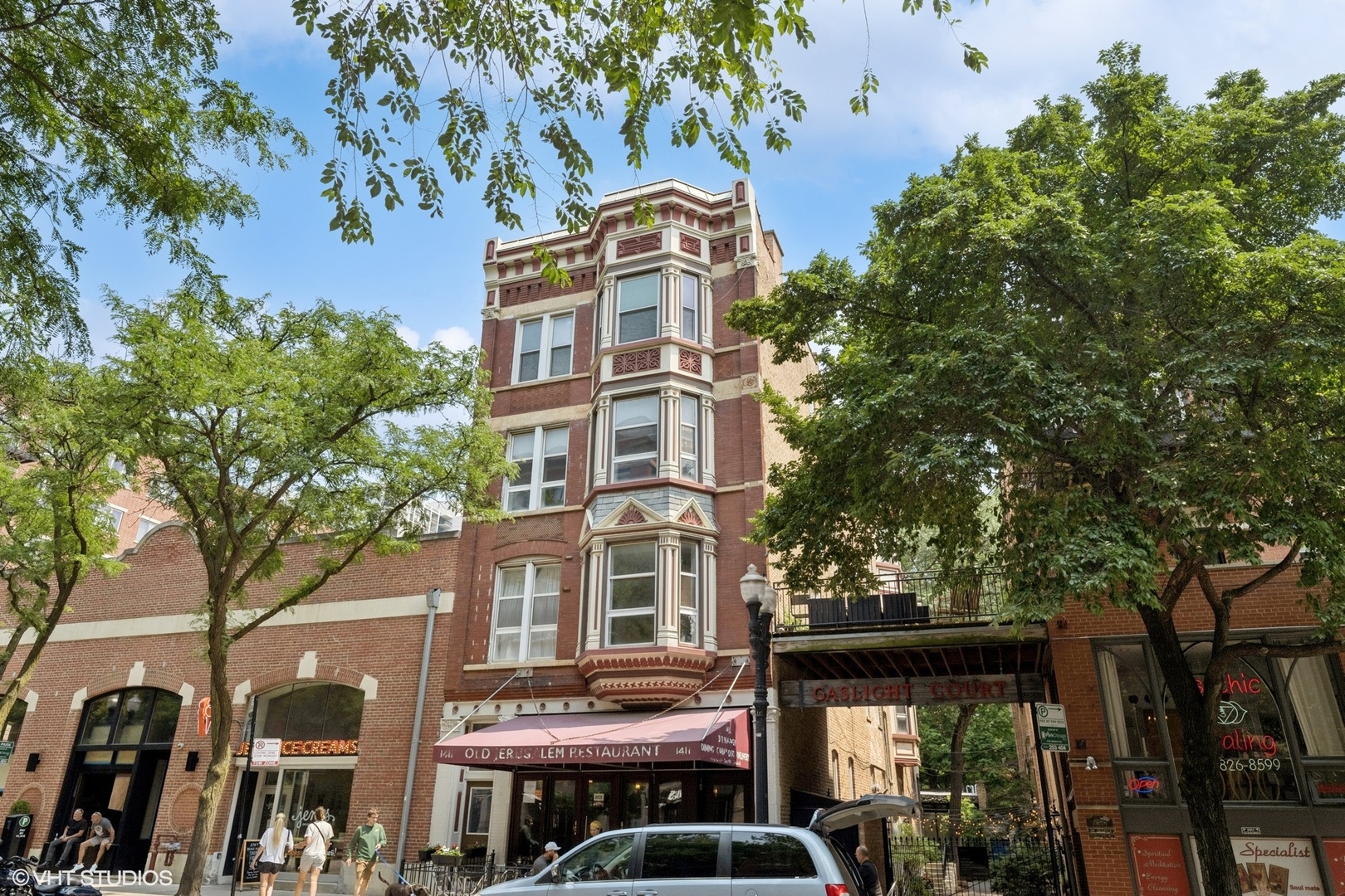 1411 North Wells Street Chicago IL 60610