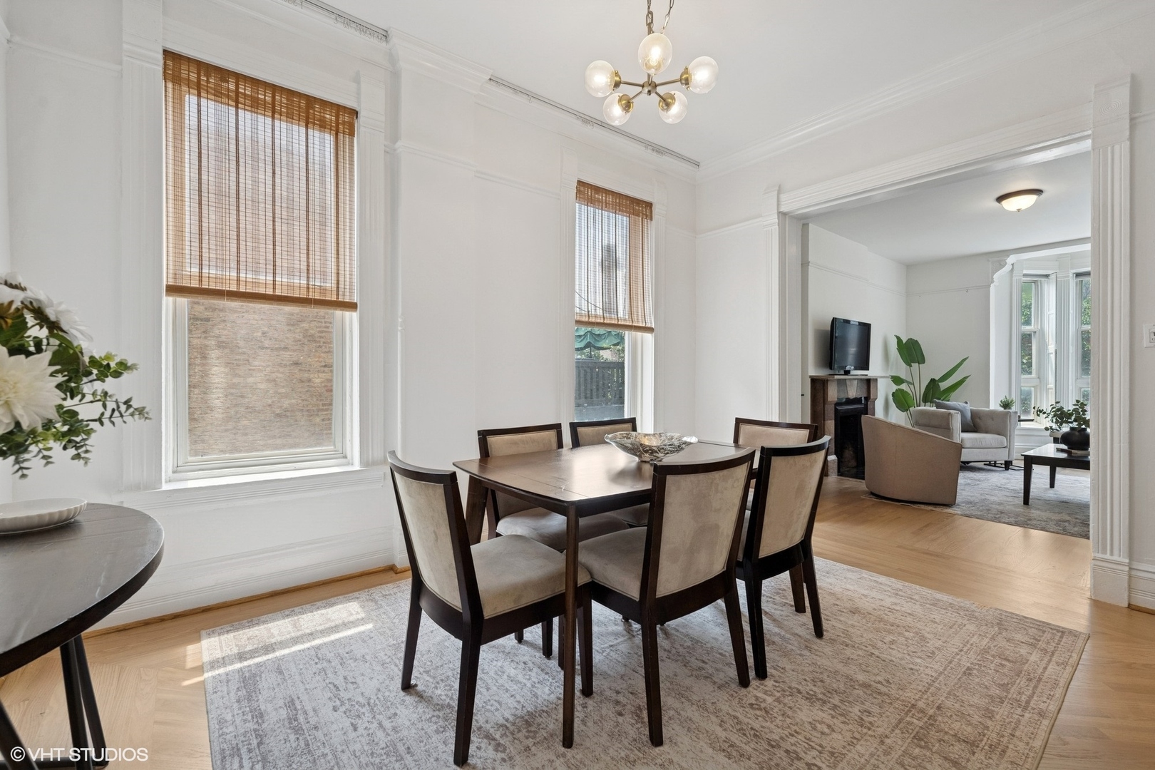 1411 North Wells Street Chicago IL 60610