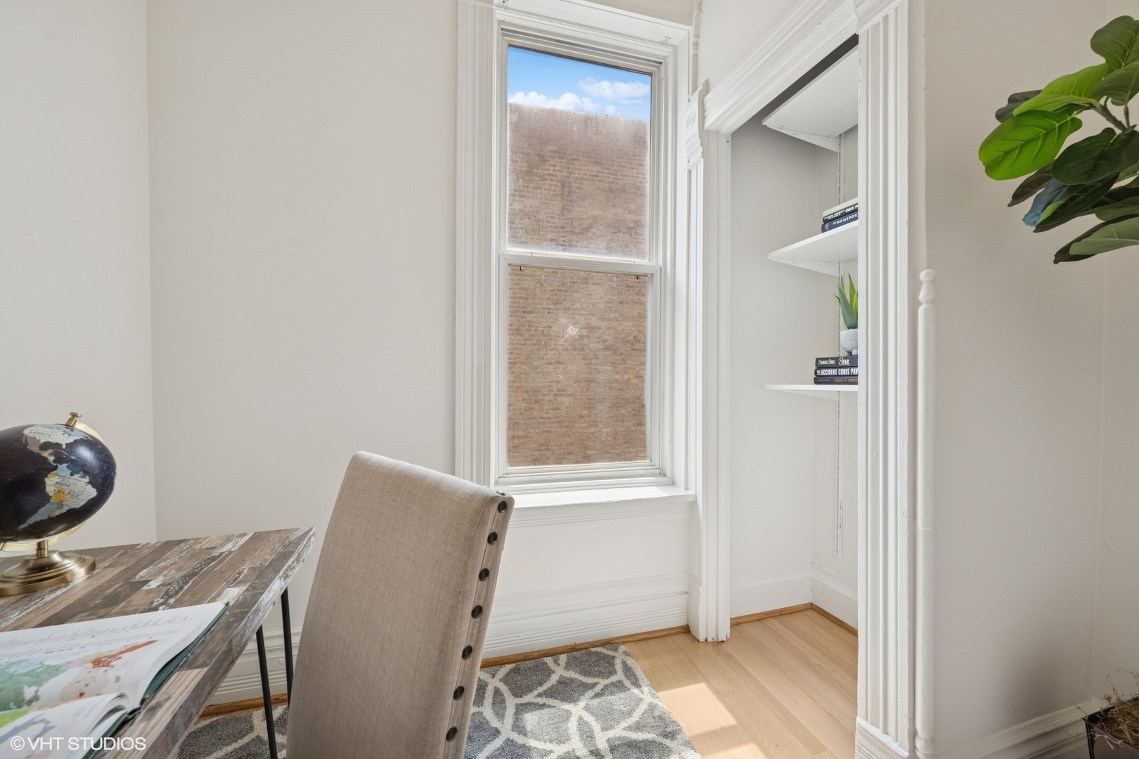 1411 North Wells Street Chicago IL 60610