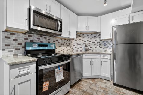 684 Quincy Bridge Lane Glenview IL 60025