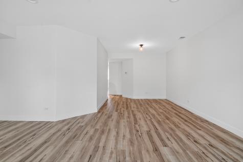 684 Quincy Bridge Lane Glenview IL 60025