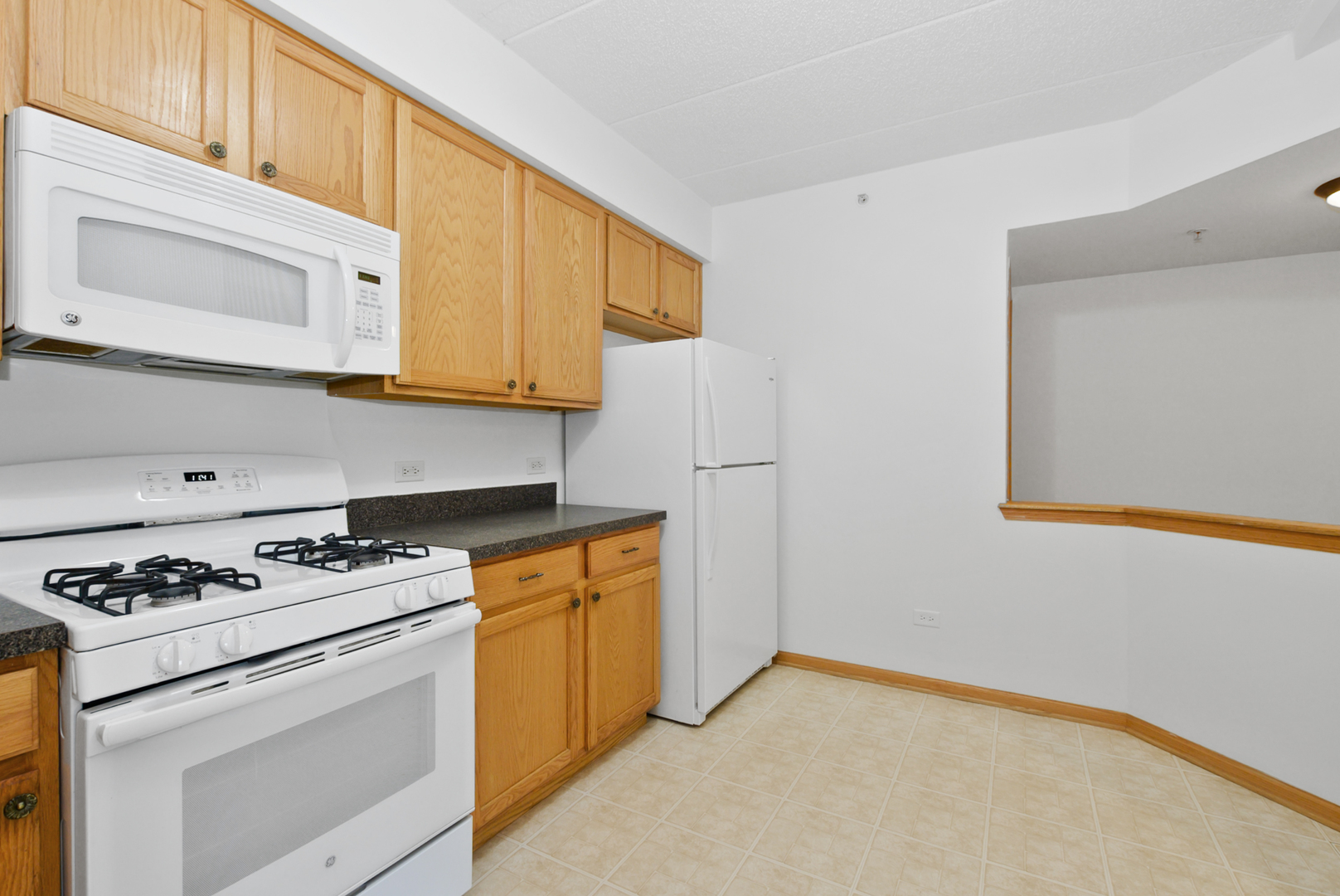 201 West Brush Hill Road Elmhurst IL 60126