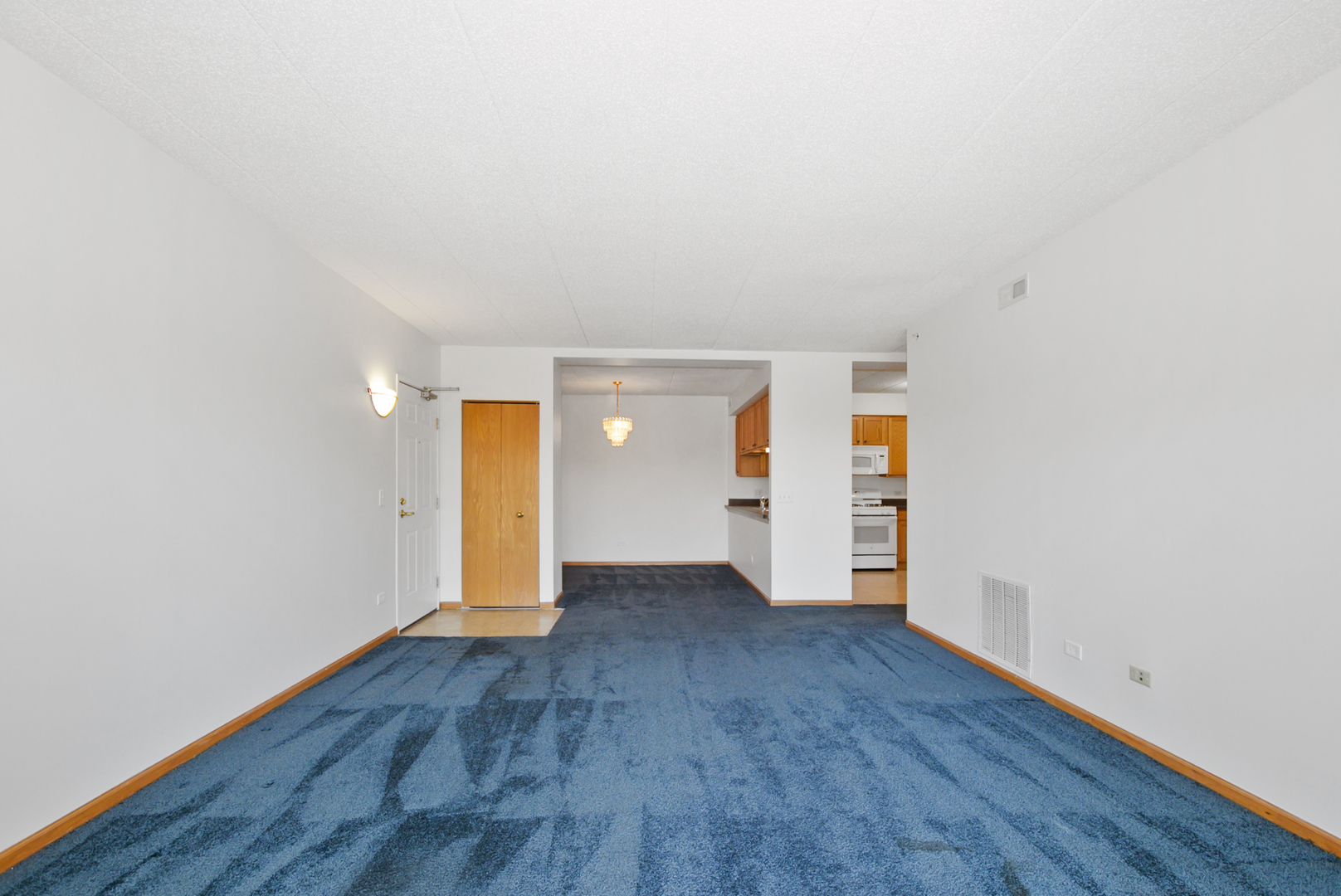 201 West Brush Hill Road Elmhurst IL 60126