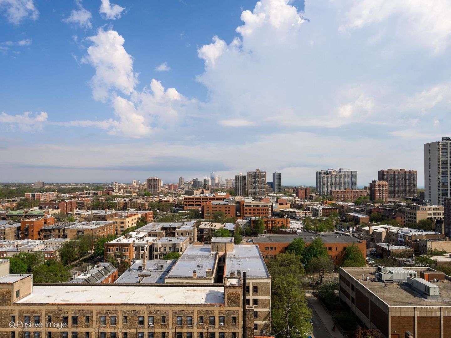 828 West Grace Street Chicago IL 60613