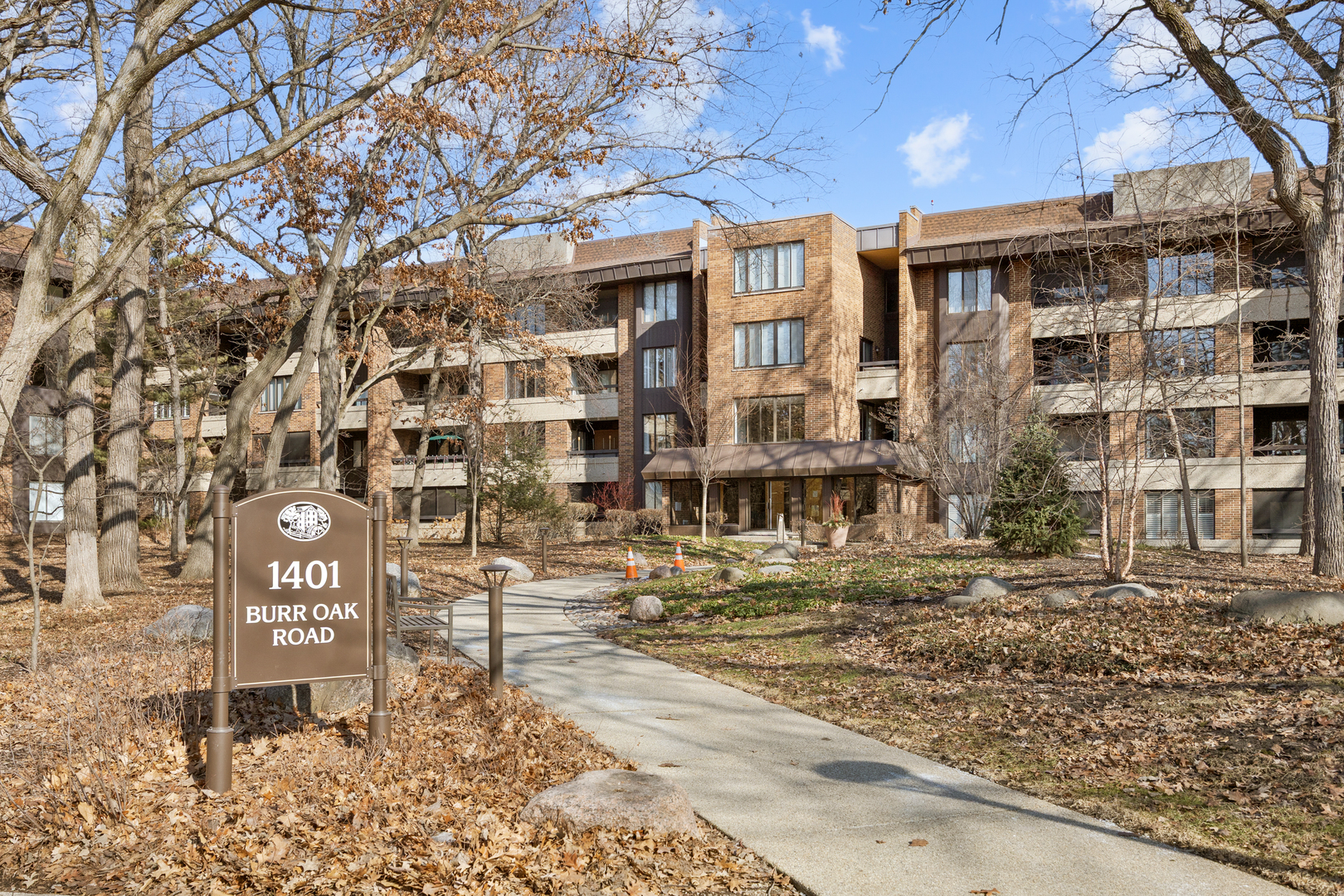 1401 Burr Oak Road Hinsdale IL 60521