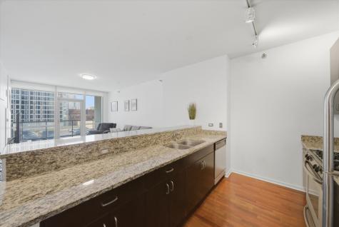 123 South Green Street Chicago IL 60607