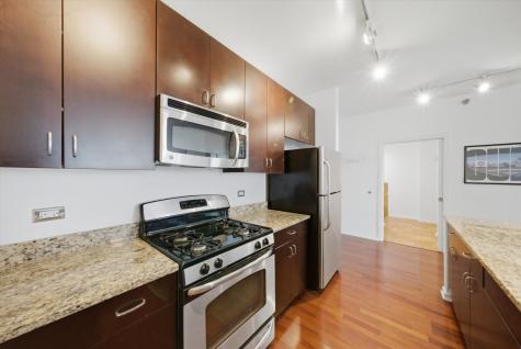 123 South Green Street Chicago IL 60607
