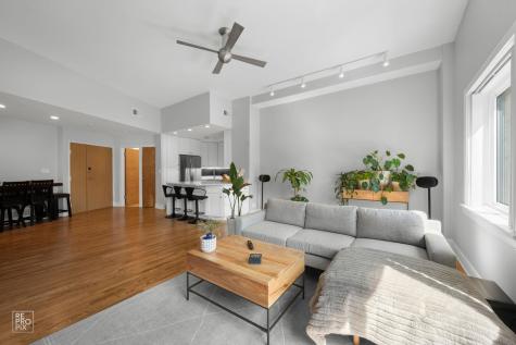 3325 North Lincoln Avenue Chicago IL 60657
