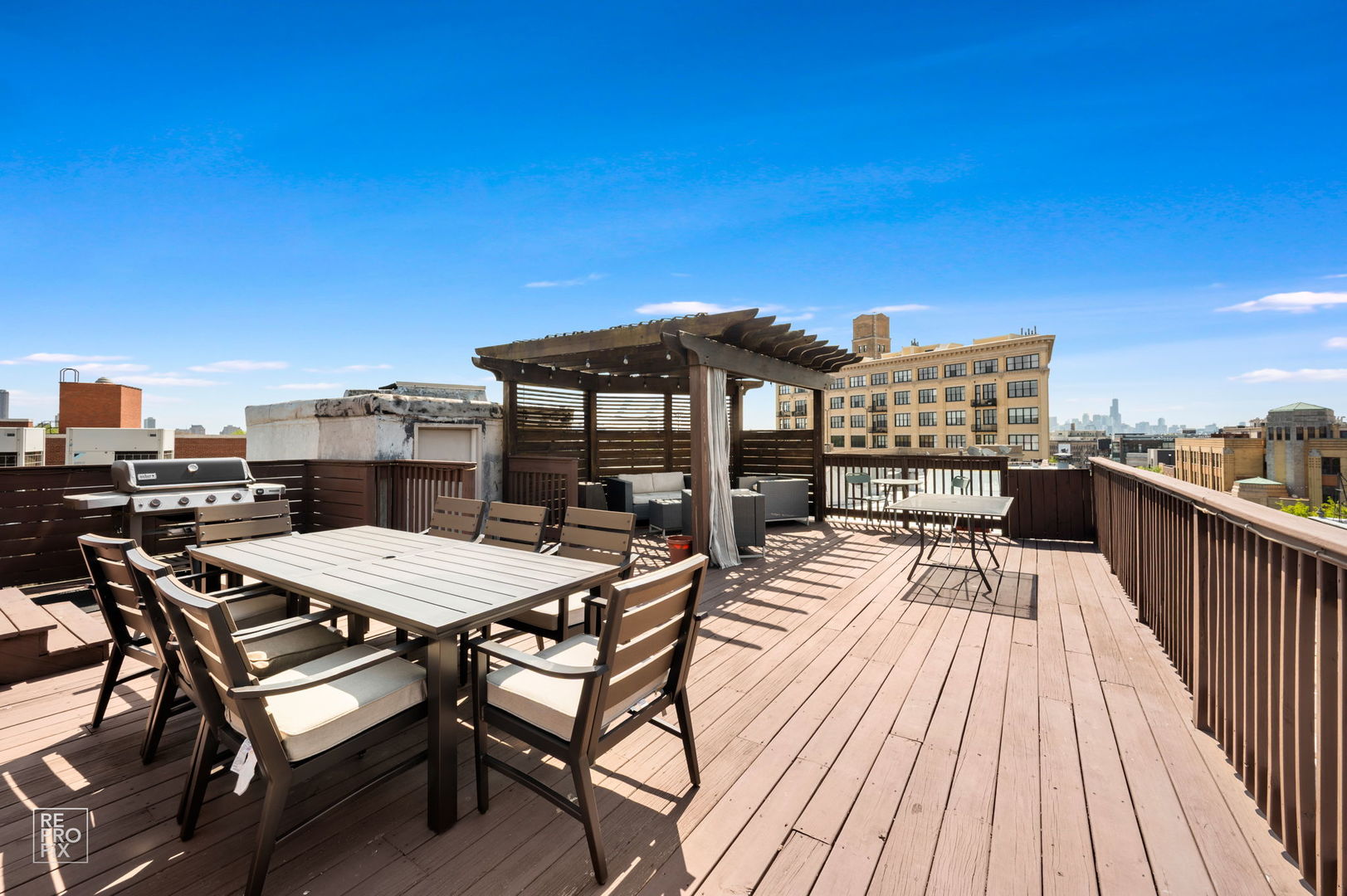 3325 North Lincoln Avenue Chicago IL 60657