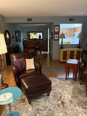 1480 Jefferson Street Des Plaines IL 60016