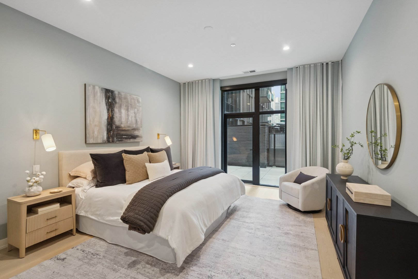 123 South Peoria Street Chicago IL 60607
