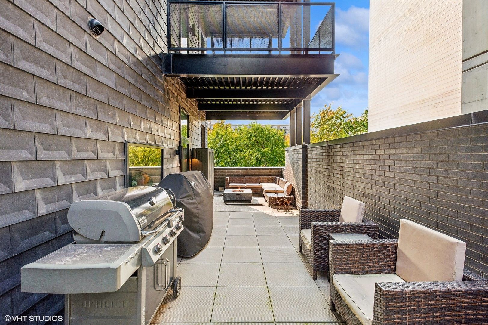 123 South Peoria Street Chicago IL 60607