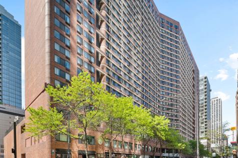 211 East Ohio Street Chicago IL 60611