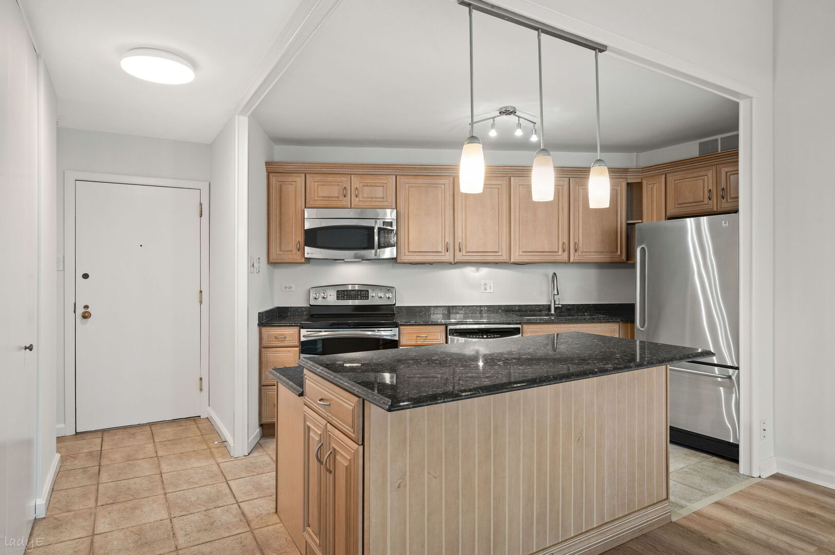 211 East Ohio Street Chicago IL 60611