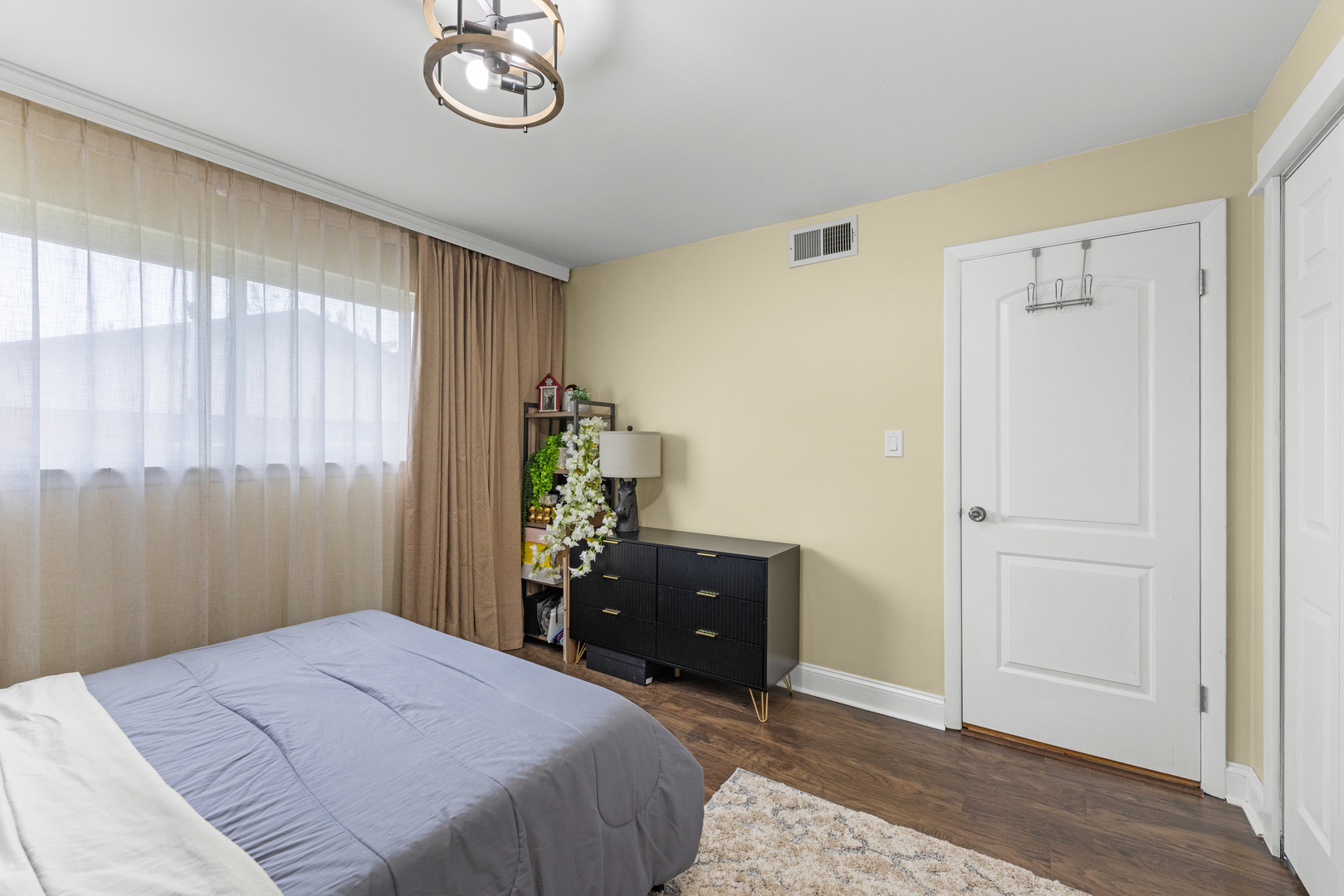 7A Kingery Quarter Willowbrook IL 60527