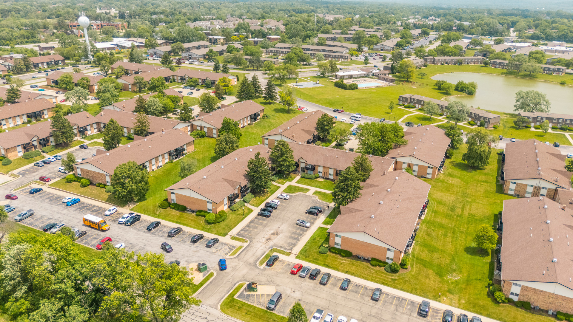 7A Kingery Quarter Willowbrook IL 60527
