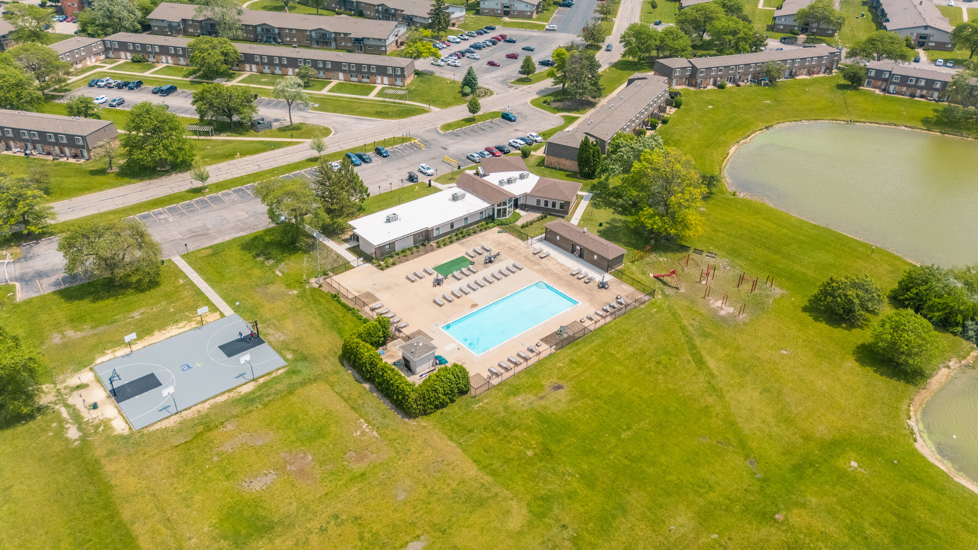 7A Kingery Quarter Willowbrook IL 60527