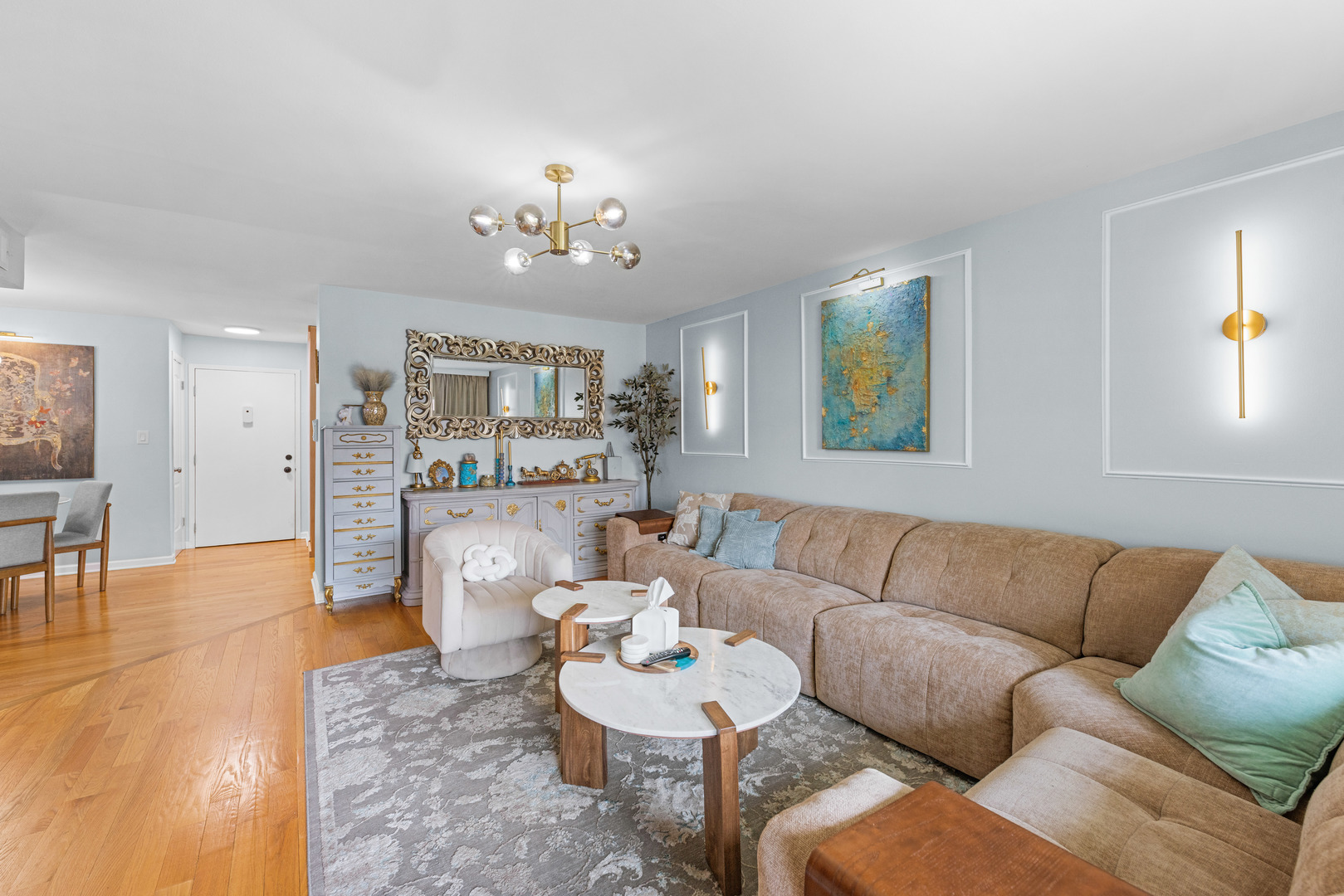 7A Kingery Quarter Willowbrook IL 60527