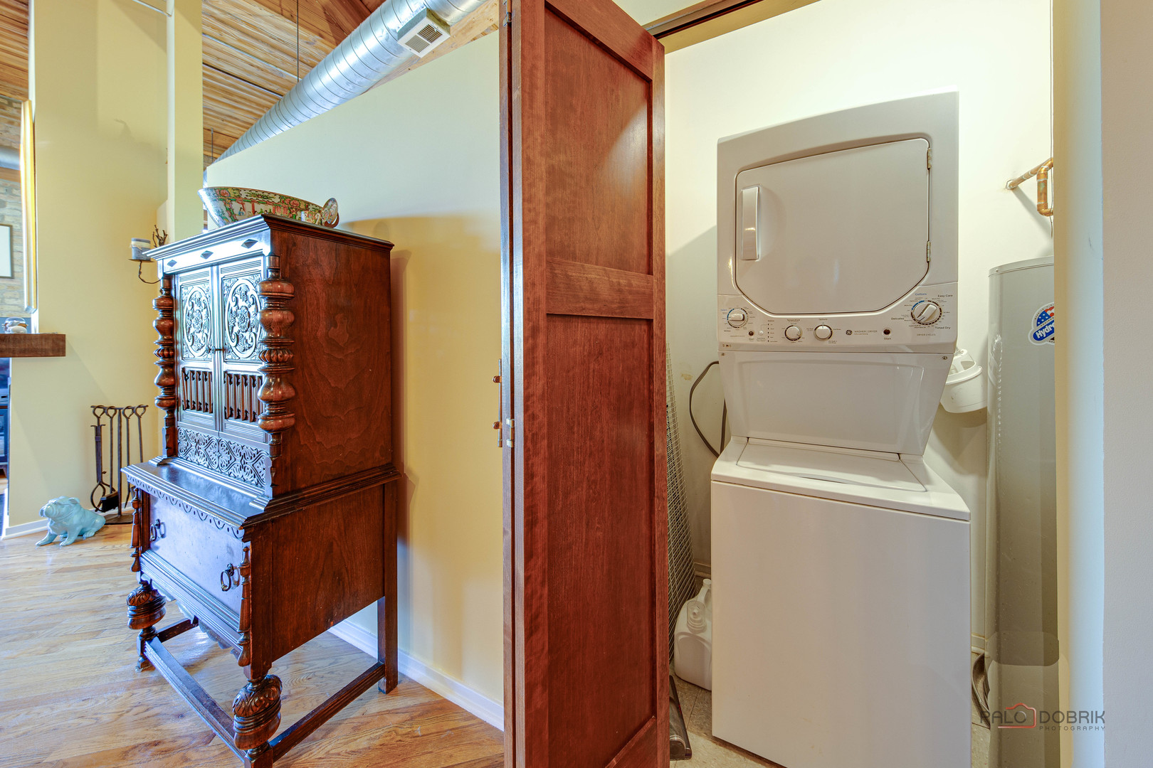 1801 West Larchmont Avenue Chicago IL 60613