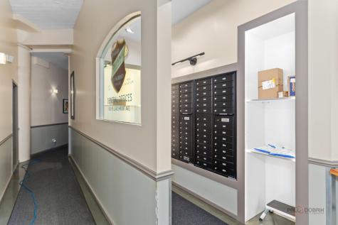 1801 West Larchmont Avenue Chicago IL 60613