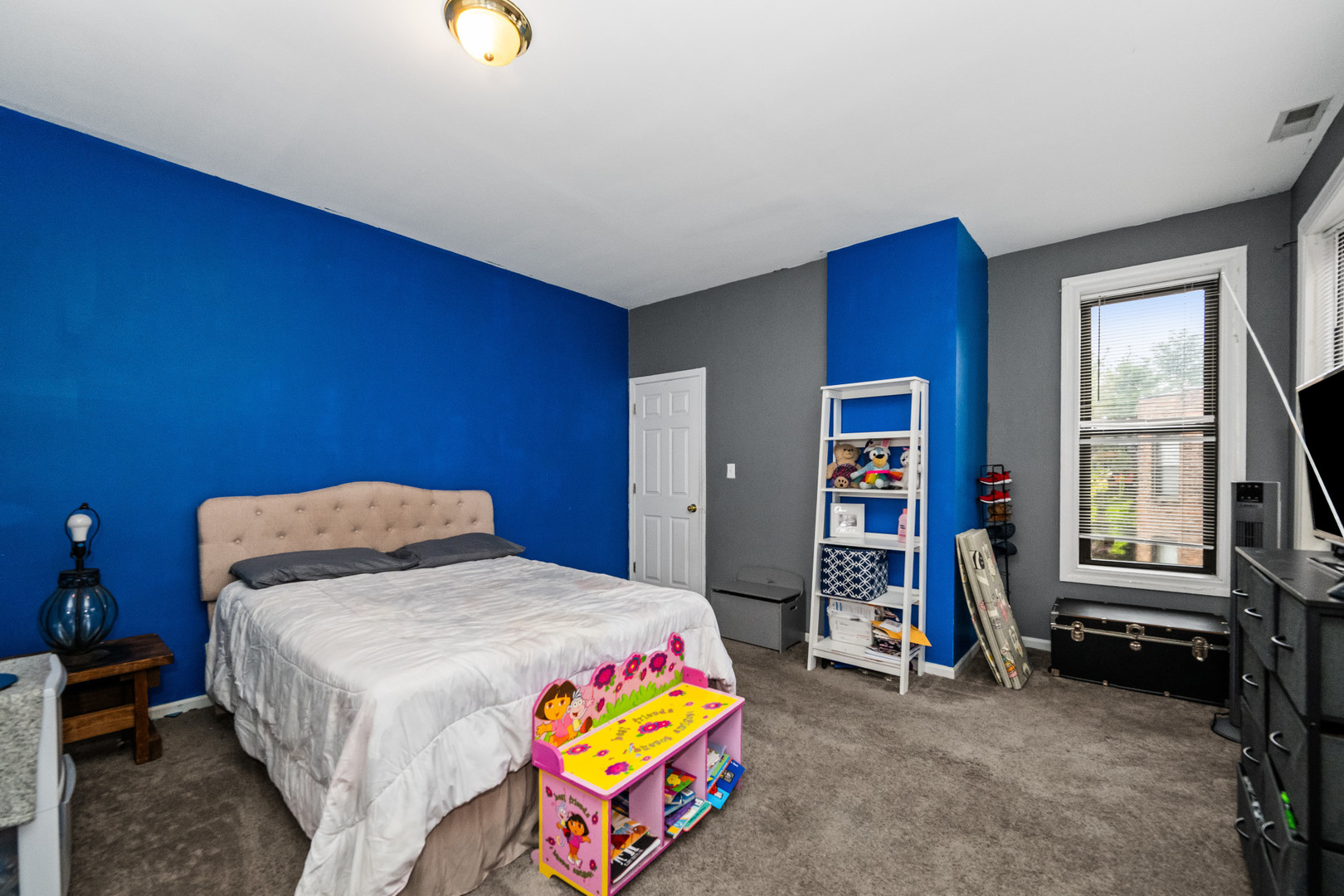 5906 South King Drive Chicago IL 60637