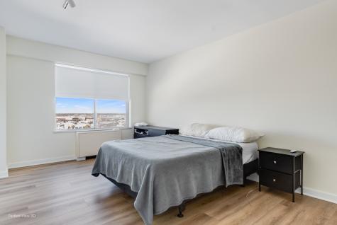 7033 North Kedzie Avenue Chicago IL 60645