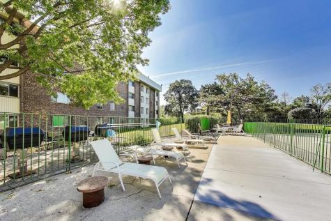 841 North York Street Elmhurst IL 60126