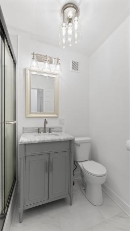 40 East Cedar Street Chicago IL 60611