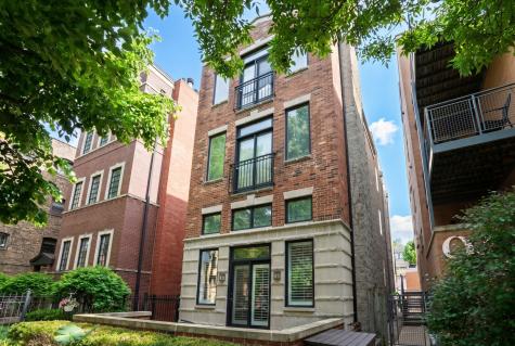 929 West George Street Chicago IL 60657