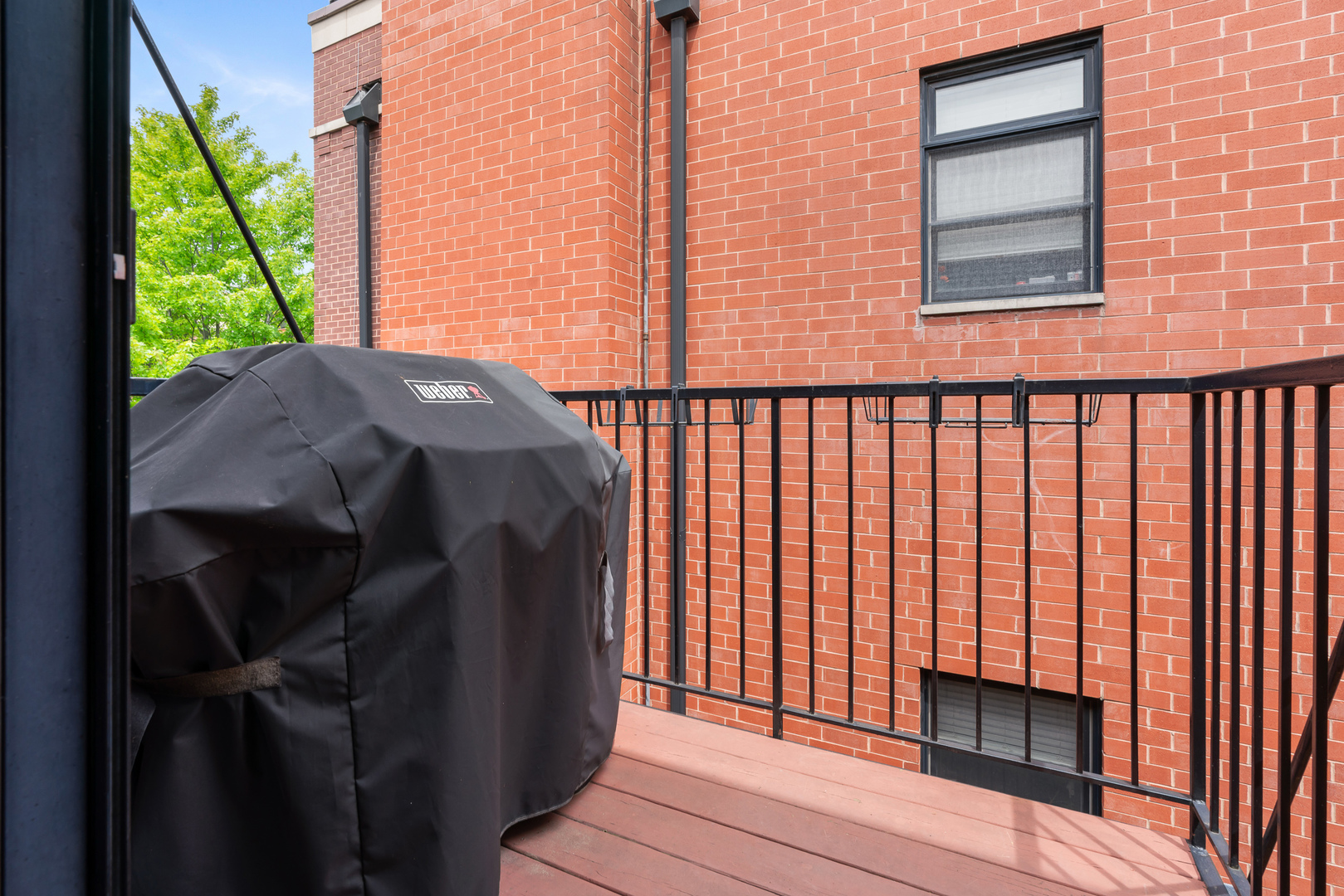 929 West George Street Chicago IL 60657