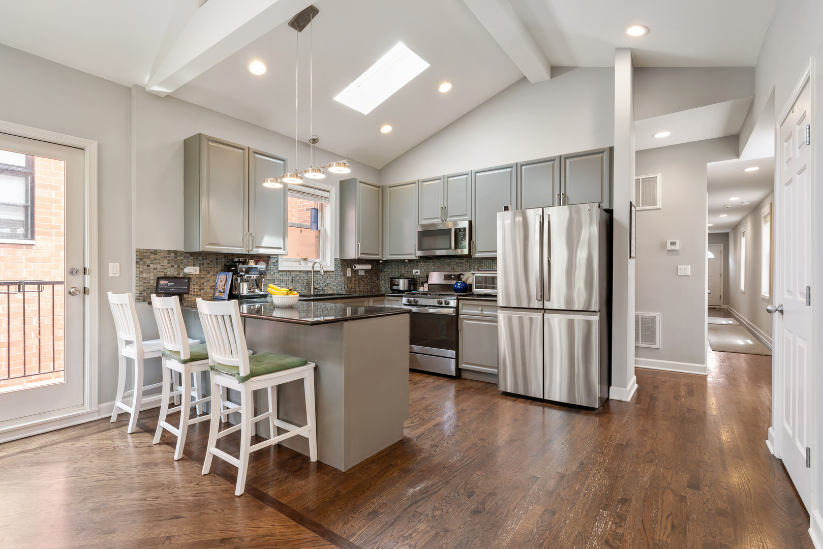929 West George Street Chicago IL 60657