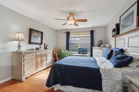 1279 Merrimack Court Crystal Lake IL 60014