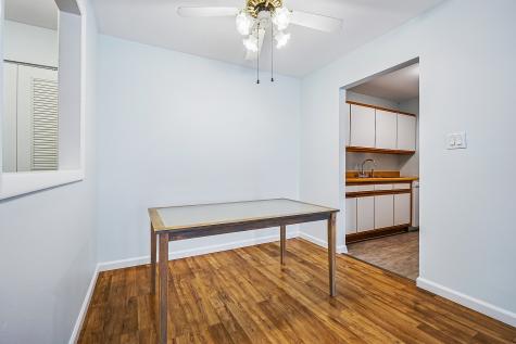 10041 South Walnut Terrace Palos Hills IL 60465