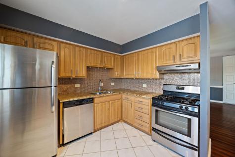1425 Sandpebble Drive Wheeling IL 60090