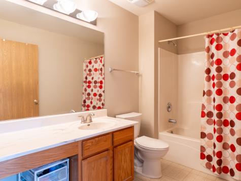 2333 Stoughton Circle Aurora IL 60502