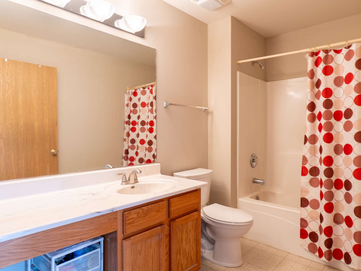 2333 Stoughton Circle Aurora IL 60502