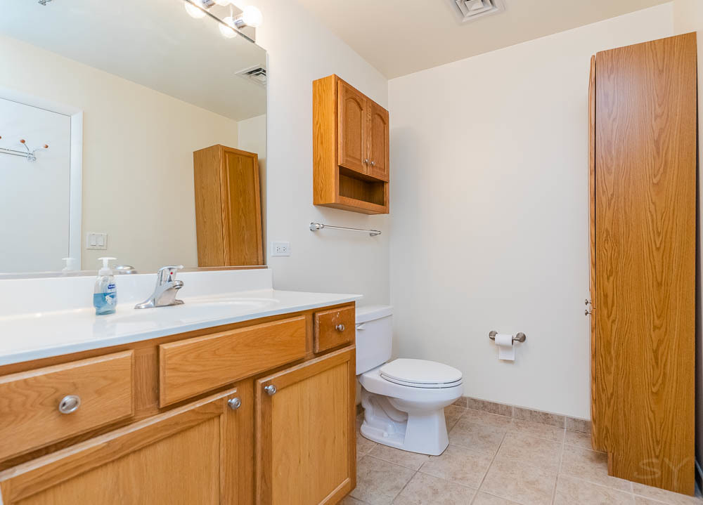 1600 South Indiana Avenue Chicago IL 60605