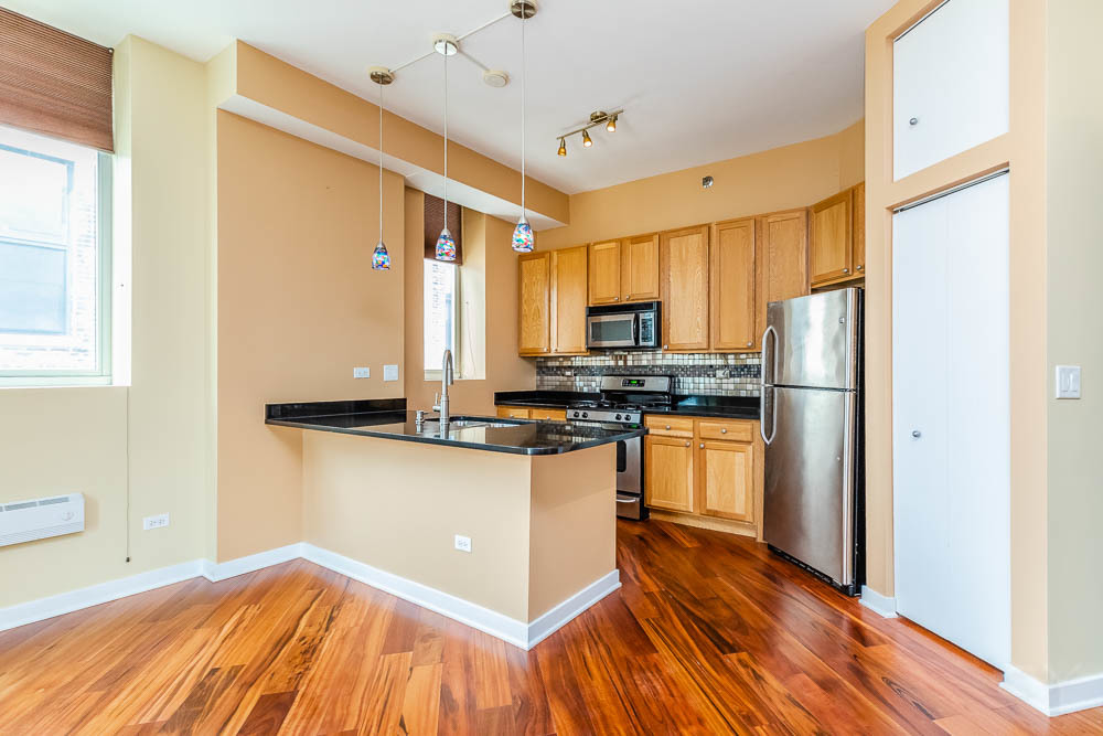 1600 South Indiana Avenue Chicago IL 60605