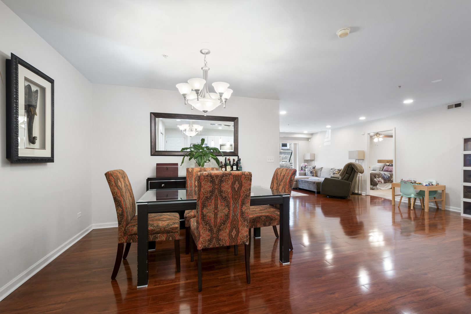 8000 Kilpatrick Avenue Skokie IL 60076