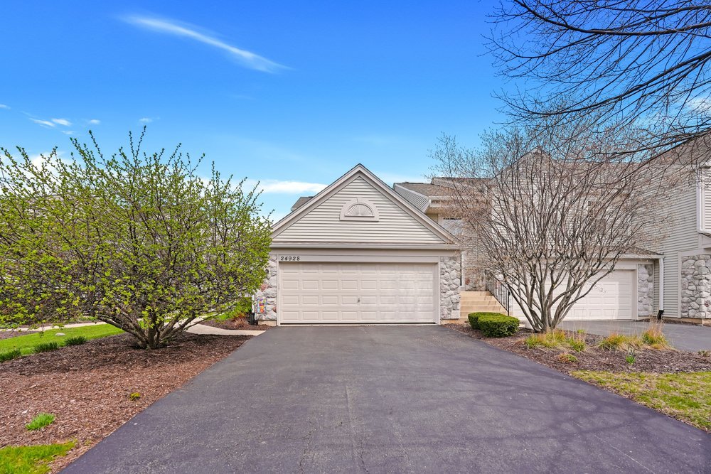 24928 Franklin Lane Plainfield IL 60585