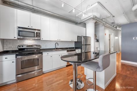 565 West Quincy Street Chicago IL 60661